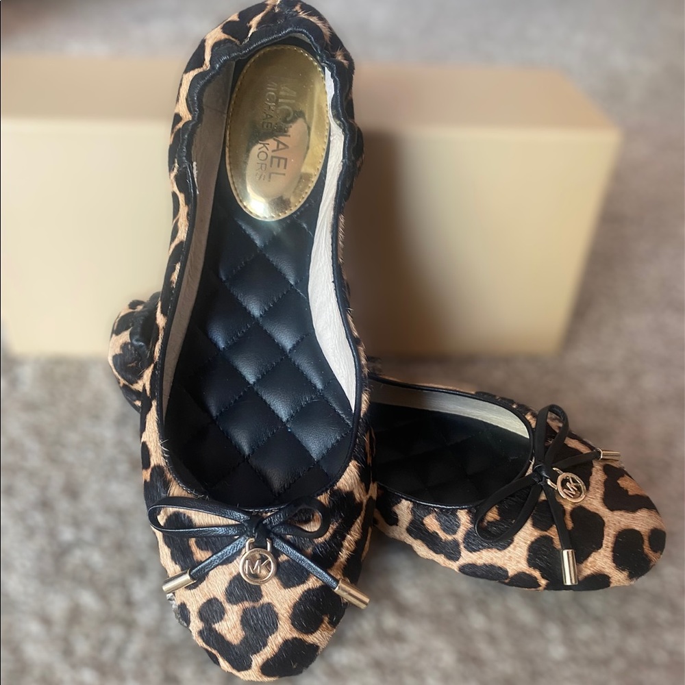 Michael Kors ballet flats Melody,genuine animal print,size 8,NWOT new never worn